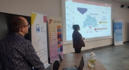 prezentacja przedstawiająca ofertę OWES