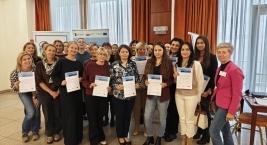 zdjęcie grupowe uczestniczek warsztatów_40proc