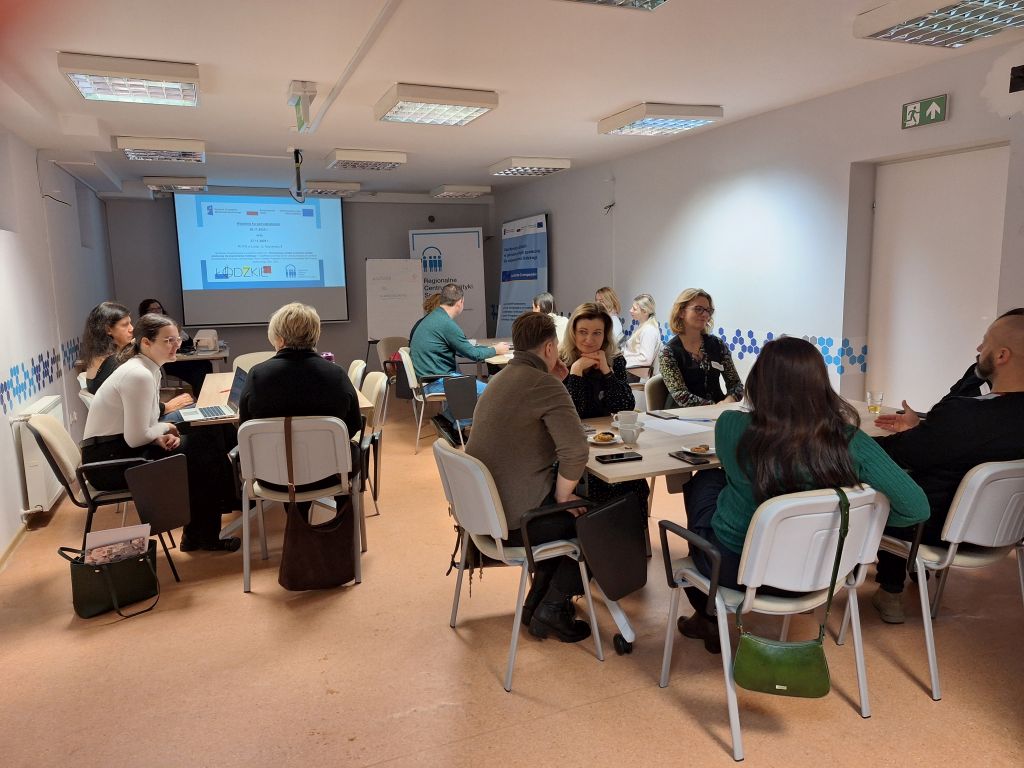 Szkolenia „Wspólnie ku samodzielności”