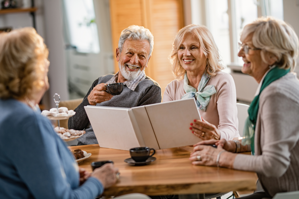 Konsultacje społeczne projektu Programu Polityki Senioralnej Województwa Łódzkiego 2030 „Łódzkie na rzecz dobrostanu seniorów”